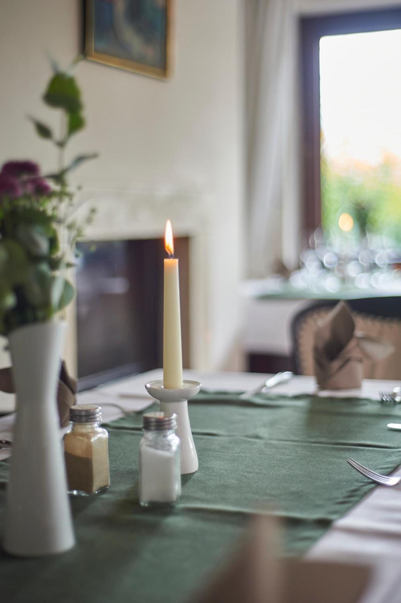Hotel Restaurant Waldschloesschen Lienen Екстер'єр фото