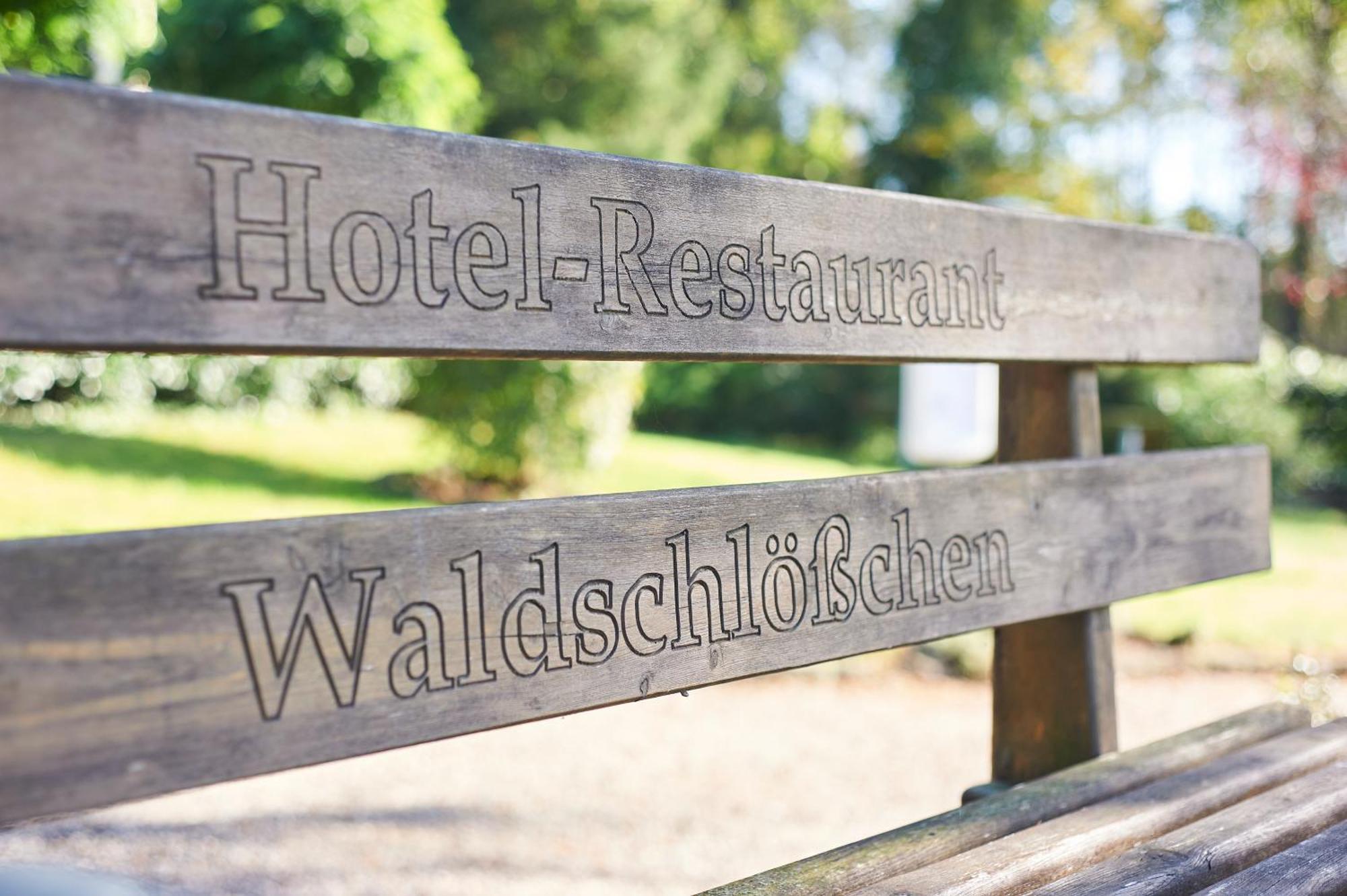 Hotel Restaurant Waldschloesschen Lienen Екстер'єр фото