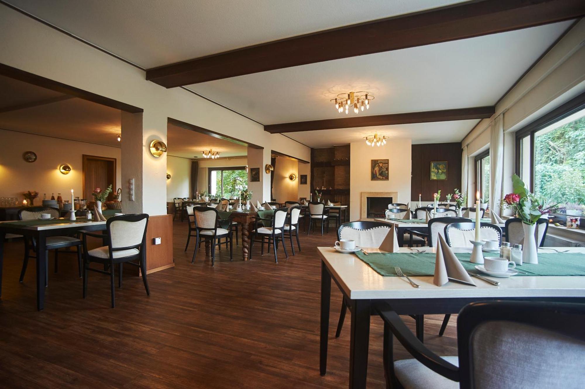 Hotel Restaurant Waldschloesschen Lienen Екстер'єр фото