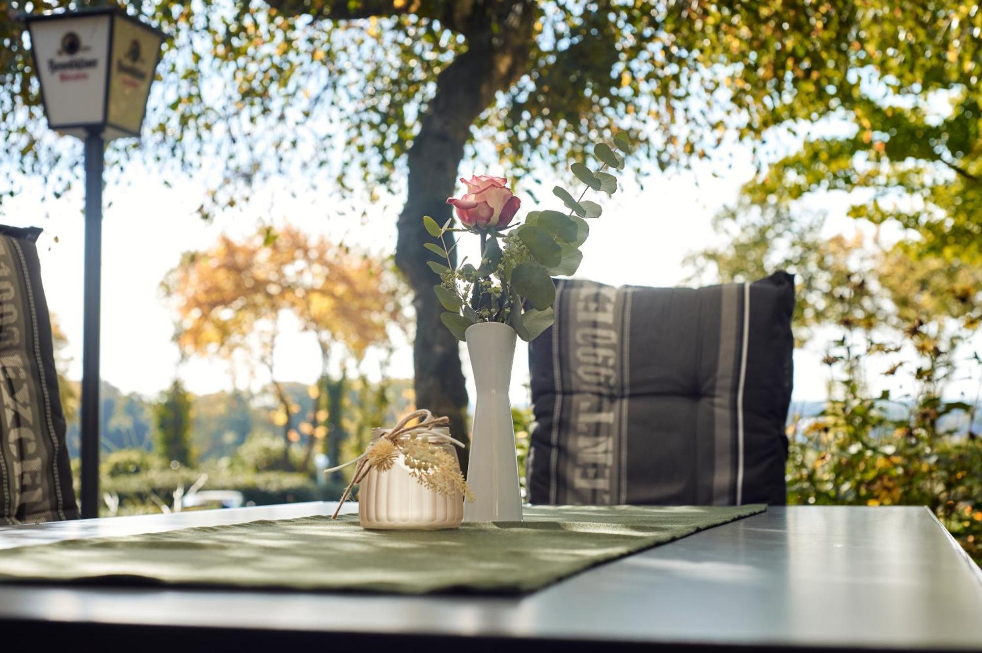 Hotel Restaurant Waldschloesschen Lienen Екстер'єр фото